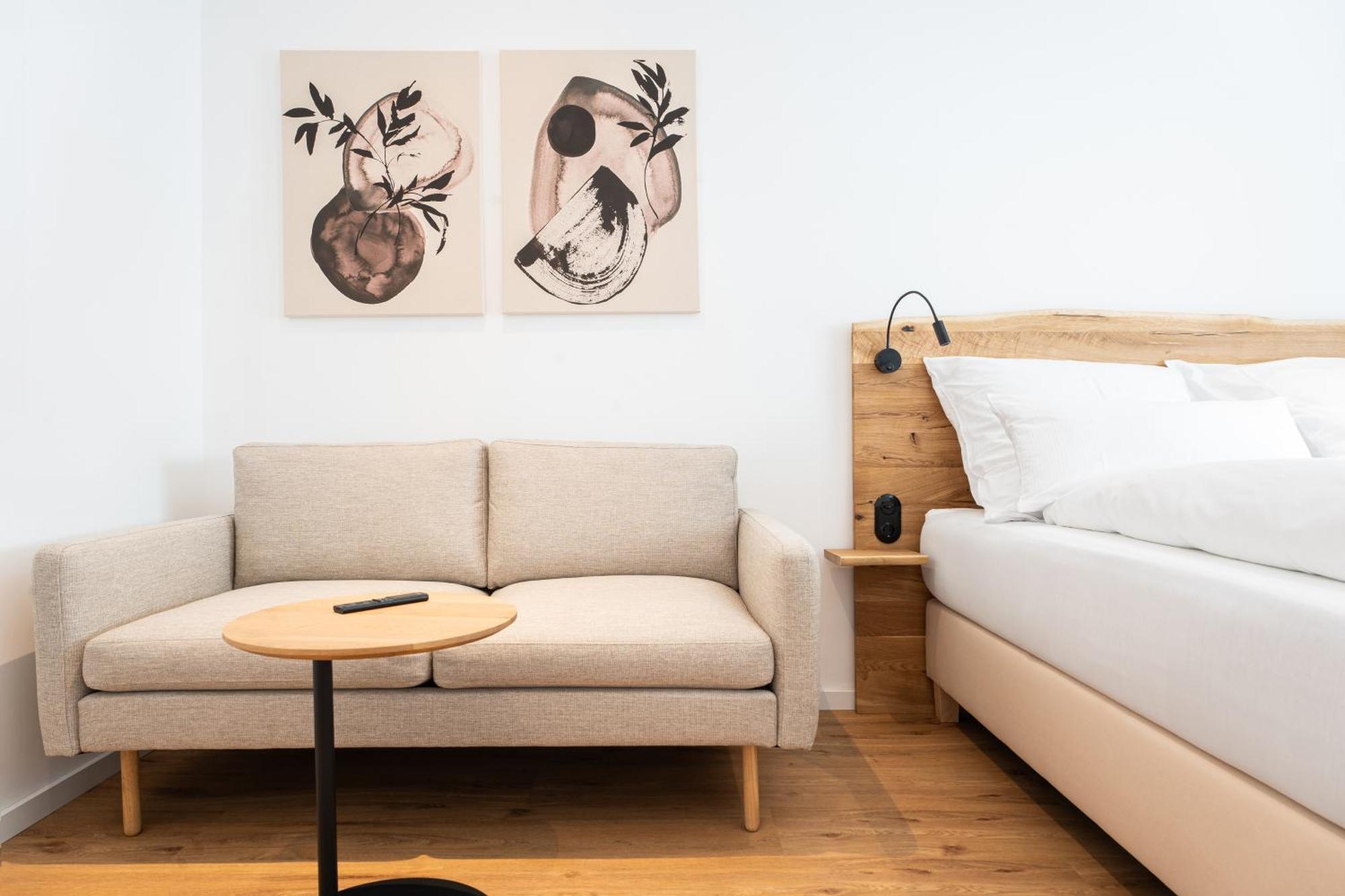 Hozo1-Exklusiv Apartment Der Roze Living โคเบลนซ์ ภายนอก รูปภาพ