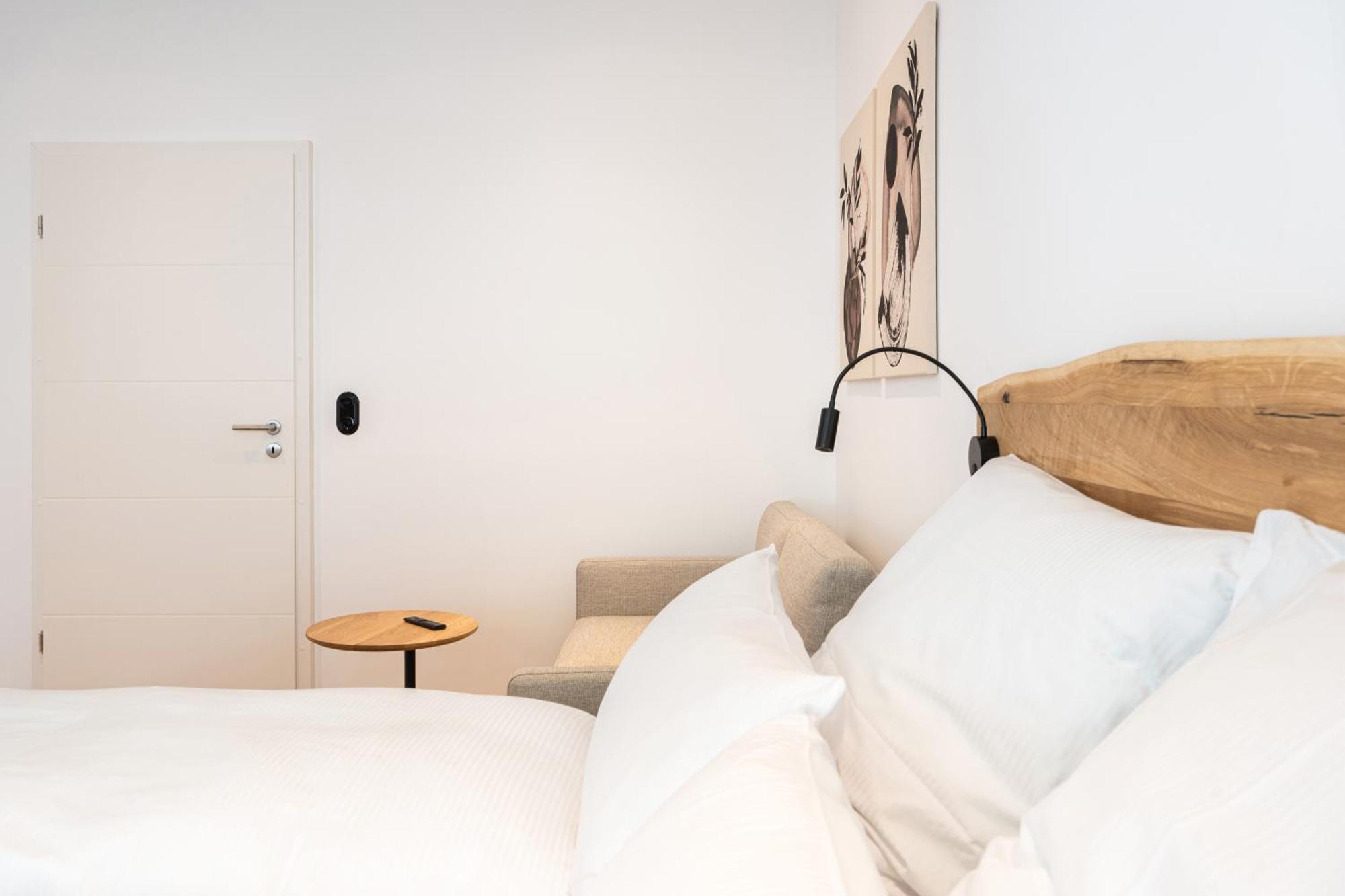 Hozo1-Exklusiv Apartment Der Roze Living โคเบลนซ์ ภายนอก รูปภาพ